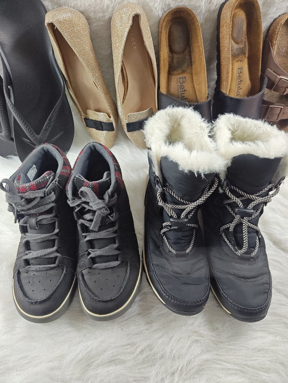 Sorel black waterproof boots + Keen Gray sneaker bundle boys size 5